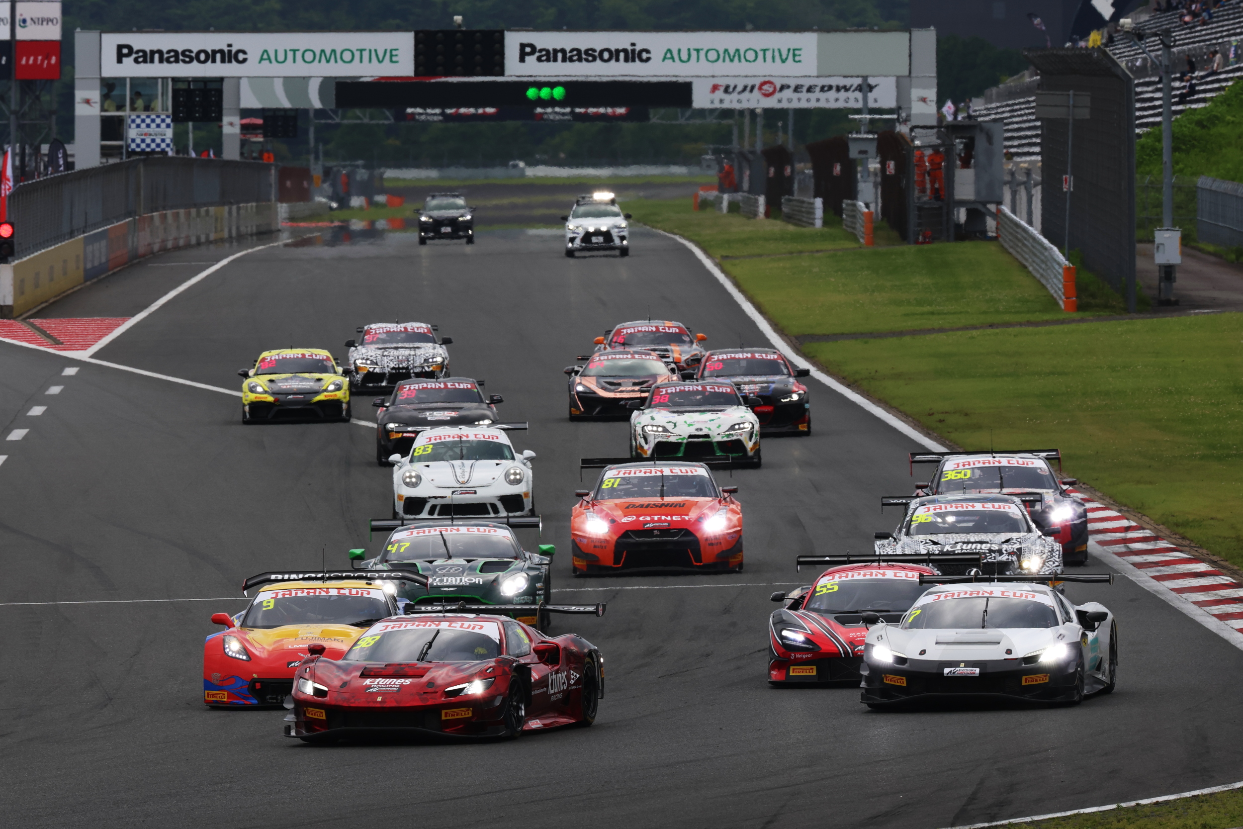 GT3_start_RS2L0852