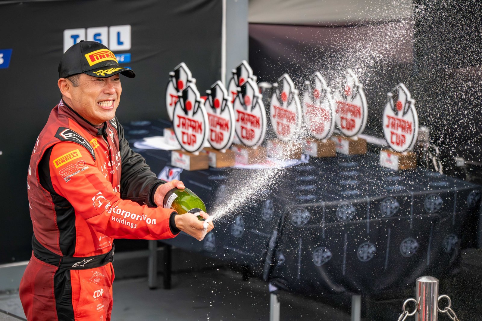 AmチャンピオンのTeam MACCHINAが最新鋭機Ferrari 296 GT3でタイトル防衛に挑む！