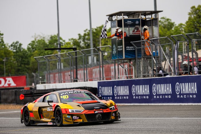 Chang Race 1: Huang and Winkelhock lead home Absolute team-mates Yu and Nandy