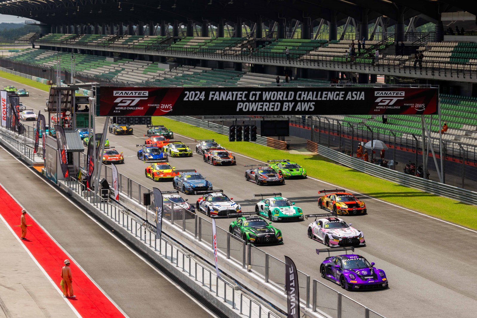 Sepang Race 2: Lights-to-flag win for Origine’s Lu and Heinrich