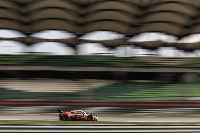 Sepang: Cheng and FAW Audi set the early pace