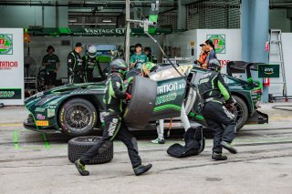 Sepang Race 1 Pit Stop | SRO Motorsports Group