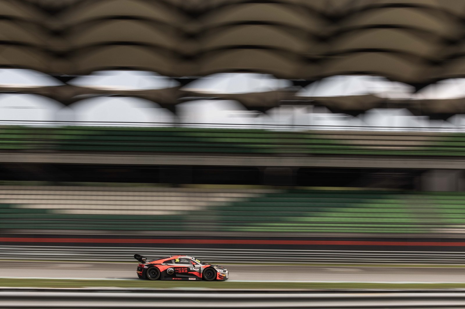 Sepang: Cheng and FAW Audi set the early pace