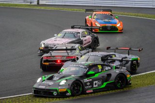 911	Absolute Racing	Tanart Sathienthirakul	Eshan Pieris	Porsche 911 GT3 R (992) | SRO Motorsport Group