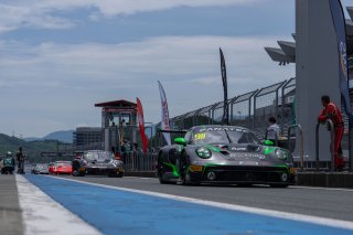 911	Absolute Racing	Tanart Sathienthirakul	Eshan Pieris	Porsche 911 GT3 R (992) | SRO Motorsport Group