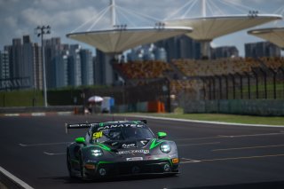 911	Absolute Racing	Tanart Sathienthirakul	Eshan Pieris	Porsche 911 GT3 R (992) | SRO Motorsport Group