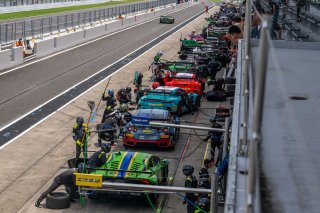 Suzuka Pitlane | SRO Motorsport Group