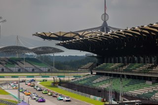 Sepang Race 2 Start | SRO Motorsports Group