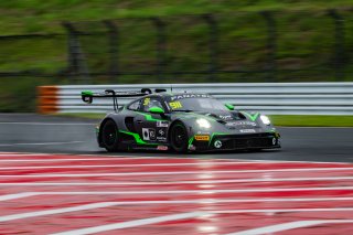 911	Absolute Racing	Tanart Sathienthirakul	Eshan Pieris	Porsche 911 GT3 R (992) | SRO Motorsport Group