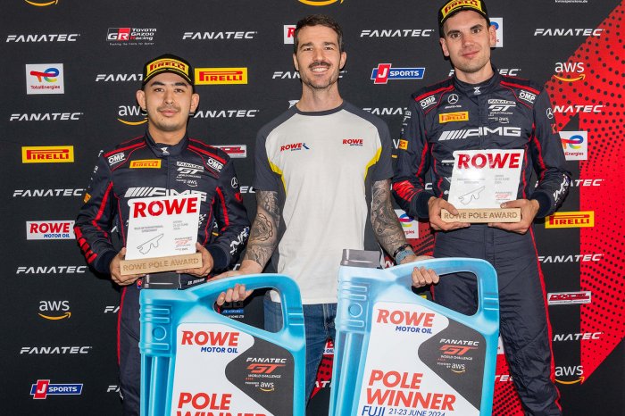 Fanatec GT Asia: Triple Eight JMR clean up in Fuji qualifying